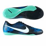 Indoor Soccer Shoes Pictures
