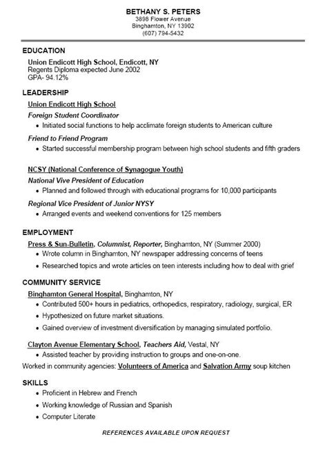 The student resume sample is perfect for all kinds of people. For Grade 9 Students | High school resume, Student resume ...