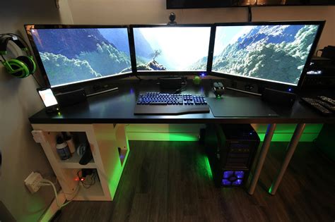 Ile ilgili aramalar best computer desk setup. x3 Battlestation | Gaming computer desk, Game room, Gaming ...