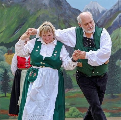 costume guide scandinavian festival and culture of junction city oregon
