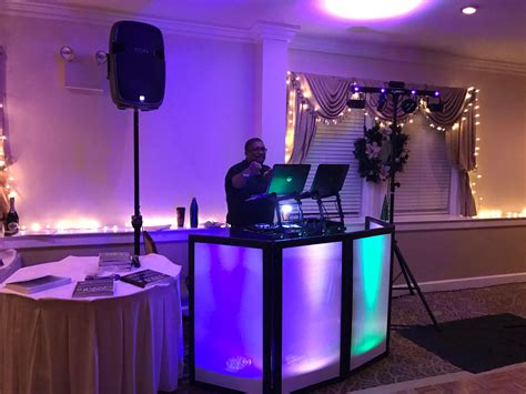 Mc And Dj Party Entertainers On The Main Line And Philadelphia Area