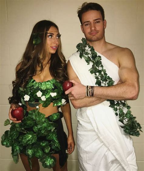 Adam And Eve Costume And Adam And Eve In 2020 Cute Halloween Costumes