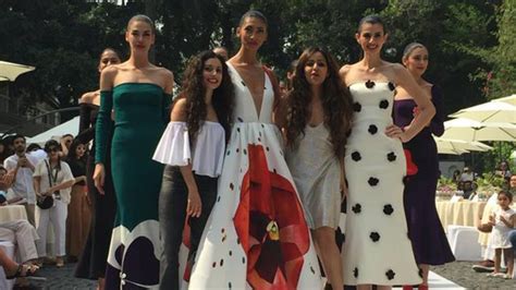 Gauri Nainika Mesmerise With Elegant Flower Power At Amazon India Fashion Week A W 2016