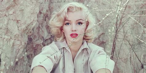 Rare Photographs Of Marilyn Monroe Go On Display In London