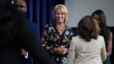 Betsy Devos Reverses Obama Era Policy On Campus Sexual Assault Investigations The New York Times