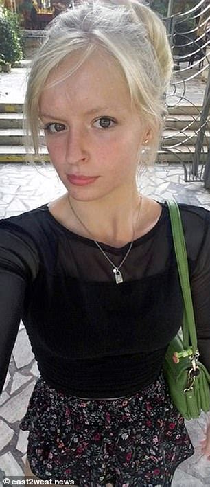 Woman Jailed For Knifing Her Naked 17 Year Old Model Sister Daily