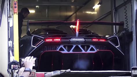 Lamborghini Veneno Concept Arrives In London For The 1st Time