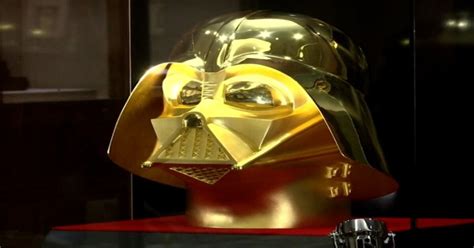 Tokyo Jeweler Offers 24 Karat Gold Darth Vader Masks For 14 Million