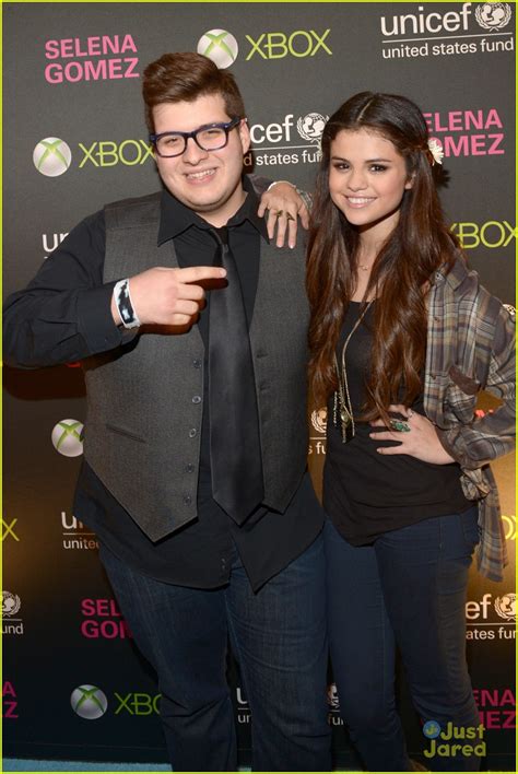 Selena Gomez And Bridgit Mendler Unicef Concert Pics Photo 525295