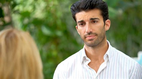 Jane The Virgins Justin Baldoni Explains Why Now Isnt The Right Time