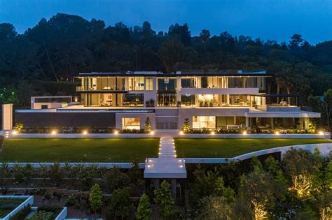 Photos Inside The Most Expensive Rental Property In Us
