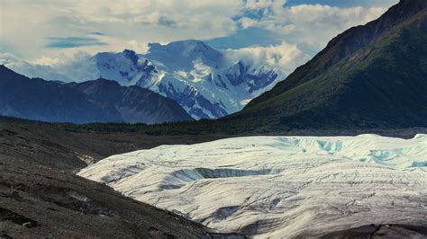 The Largest Concentration Of Glaciers In North America · National Parks