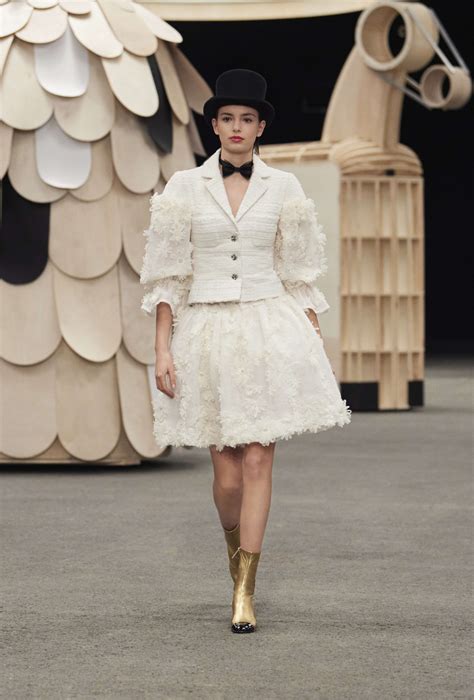 Chanel Haute Couture Primavera Verano Runway Oficial De Magazine