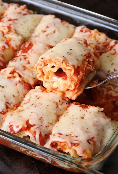 Pepperoni Pizza Lasagna Roll Ups Kindly Unspoken Recipe Delicious