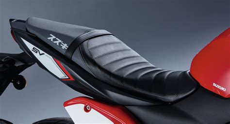I'm looking to buy a used sv650. Suzuki Genuine Street SV650A NEW 2016 Sports Tuck Roll ...