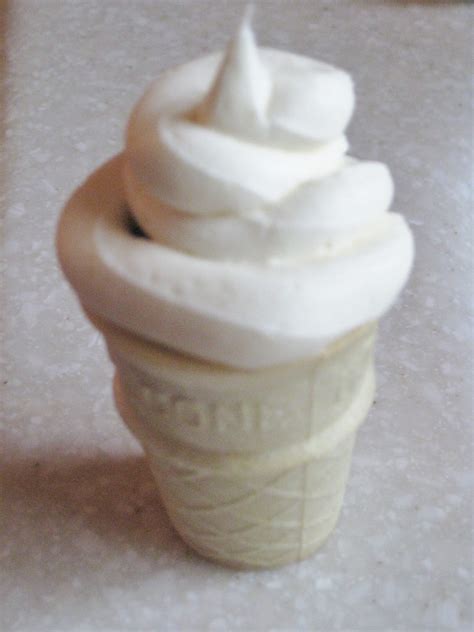 Mini Ice Cream Cone Cupcakes A Bakers House