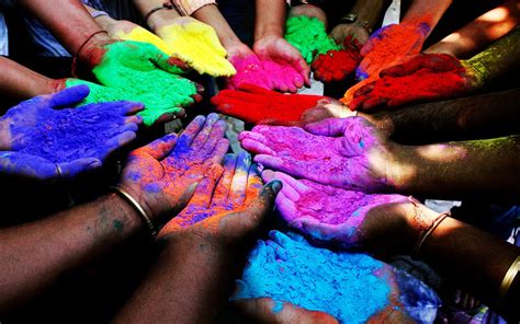 Holi The Festival Of Colors In India Happy Holi Wallpaper Holi