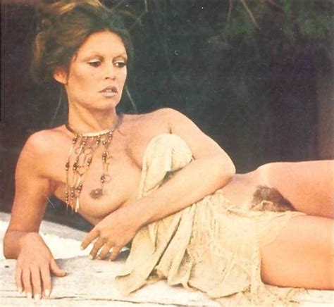 Brigitte Bardot Nude VoyeurFlash Com