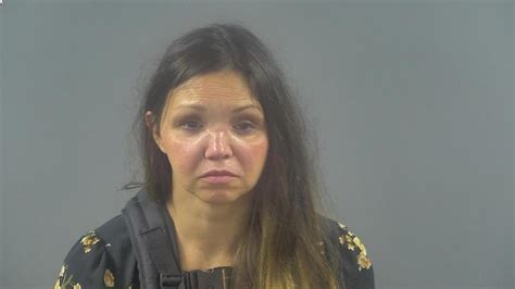 Tennessee Woman Charged With Dui Leaving The Scene Of An Accident In Warren County Wnky News