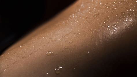 Sweating Promotes Healthier More Beautiful Skin Ist Magazine