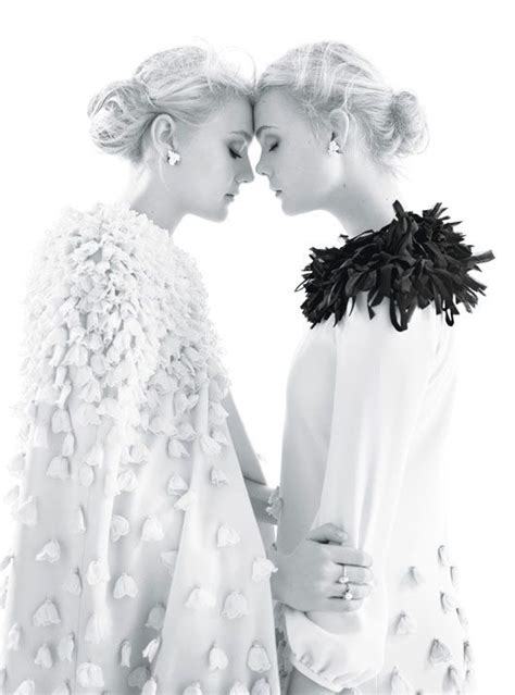 Dakota Fanning And Elle Fanning Photographed By Mario Sorrenti For W