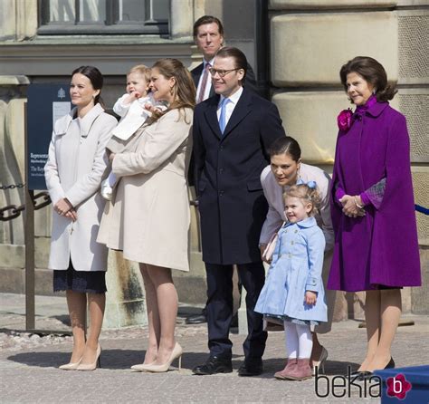 La Familia Real De Suecia En El Acto De Celebración Del Sesenta Y Nueve