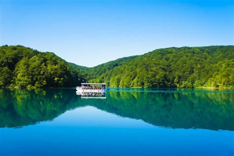 Discover The Plitvice Lakes Day Trip Croatia Gems
