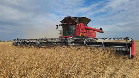 Case Ih Af11 Combine Harvester Cleared For Take Off In The Us