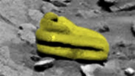 Researcher Discovered On Mars Mysterious Ancient Artifact