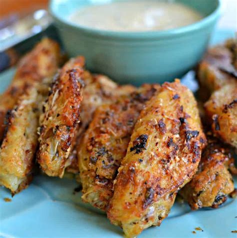Better yet this weekend is father's day and this garlic. Garlic Parmesan Chicken Wings | Small Town Woman