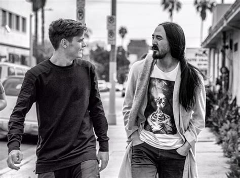 03:05 7,16 мб 320 кб/с. 3) Martin Garrix and Steve Aoki hooked up in Miami before ...