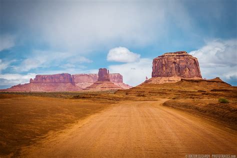 Guide To Monument Valley Scenic Drive