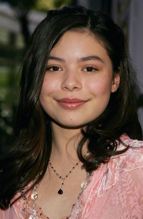 Whats Miranda Cosgrove Up To Today Shes No Longer The Little