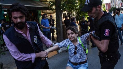 Turkish Police Break Up Istanbul Lgbtq Pride Rallies Cnn