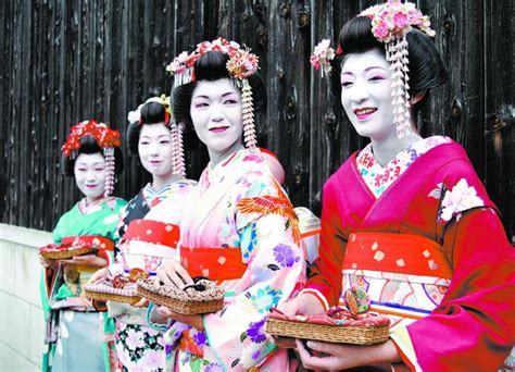 Noh Classic Japanese Theatre Lands A Date At The Watergate Kilkenny