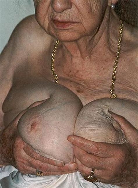 Sehr Alte Amateur Oma Mit Großen Saggy Titten Porno Bilder Sex Fotos Xxx Bilder 2683196 Pictoa