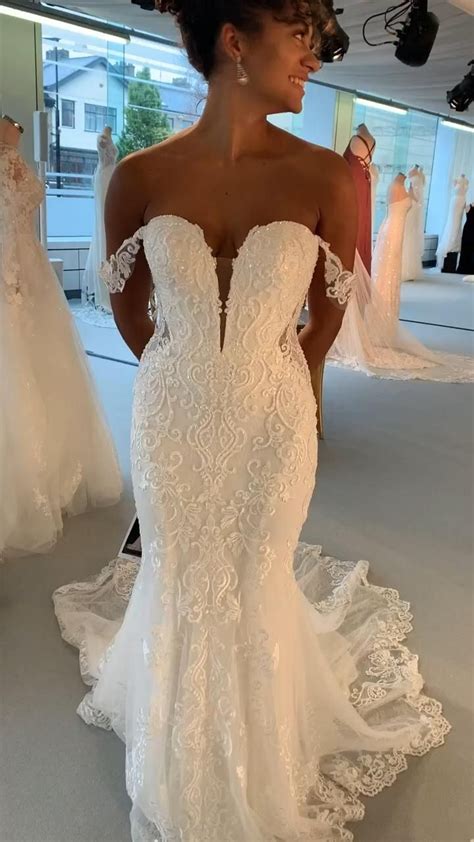 strapless lace fishtail mermaid wedding dress