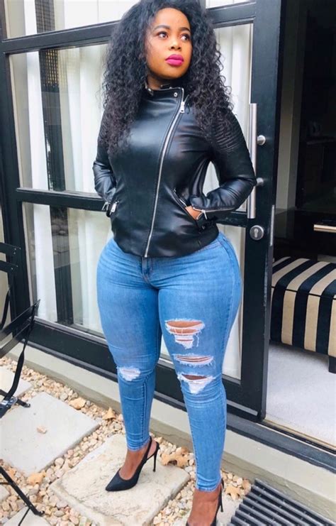 Pin By Bob Ross On Thick African Girls Curvy Girl Outfits Tight Sexy Jeans Curvy Girl Fashion