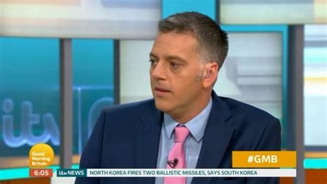 Iain Lee Says Coming Out As Bisexual Took Off A Huge Weight Attitude