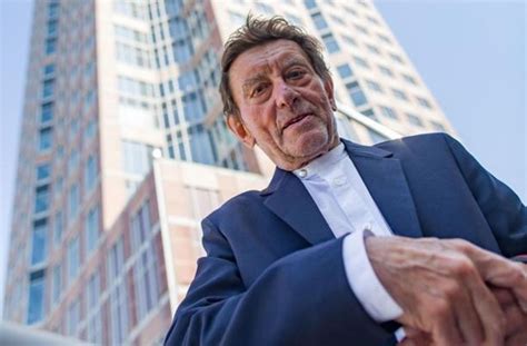 Der in budapest geborene helmut jahn lebt und arbeitet seit 1998 in bad orb. Architekt Helmut Jahn wird 80: Herr der Türme - Kultur ...