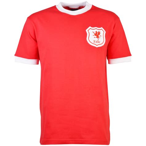 Последние твиты от wales match shirts (@walesmatchworn). Wales Retro Football Shirt 1920's - Sportus - Where sport ...