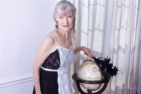 Tw Pornstars 1 Pic Aunt Judys Twitter 🪶 Horny Gilf Housekeeper Diane 🪶 Everyones Favorite