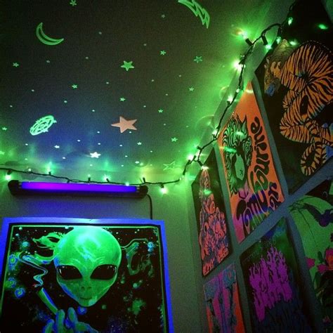 Blacklightroom Aliens Takemetoyourdealer Hippie Bedroom Decor Hippy