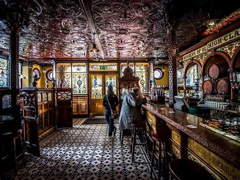 Top 10 Belfast Bars For The Traditional Pub Crawl Lovebelfast