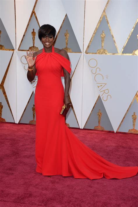 Viola Davis Oscars 2017 Red Carpet In Hollywood