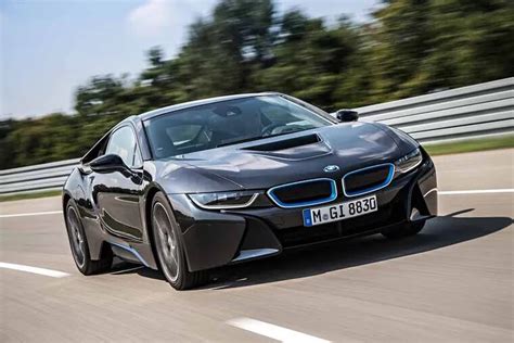 Bmw I8 Driving Into The Future Fast