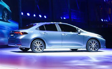 The 2020 toyota corolla shows how serious the company remains about small sedans and hatchbacks, even as rivals drop theirs in favor of crossover suvs. Novo Toyota Corolla chega ao Brasil em 2020: informações | CAR.BLOG.BR