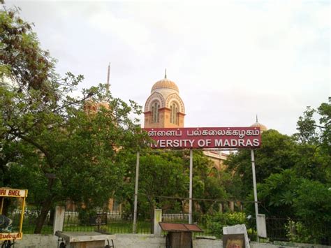 Madras University Chepauk Campus Veethi