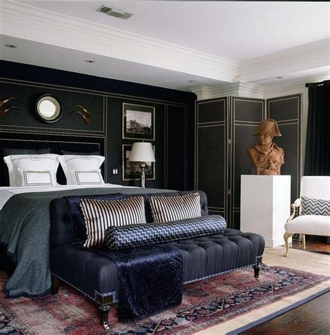 In contrast, some people are still prone to the vintage bedroom decor like hanging wall art, wall decals, so on. Awesome bachelor pad.... | Masculine bedroom design, Best ...