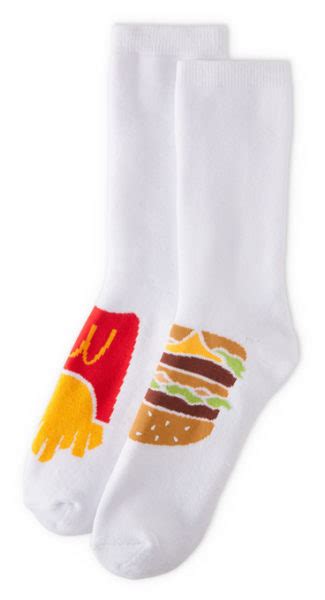 To download, go to google play or apple app store and search for mcdonald's or simply scan the qr code. McDonalds komt met McDelivery Night In Collection - JFK